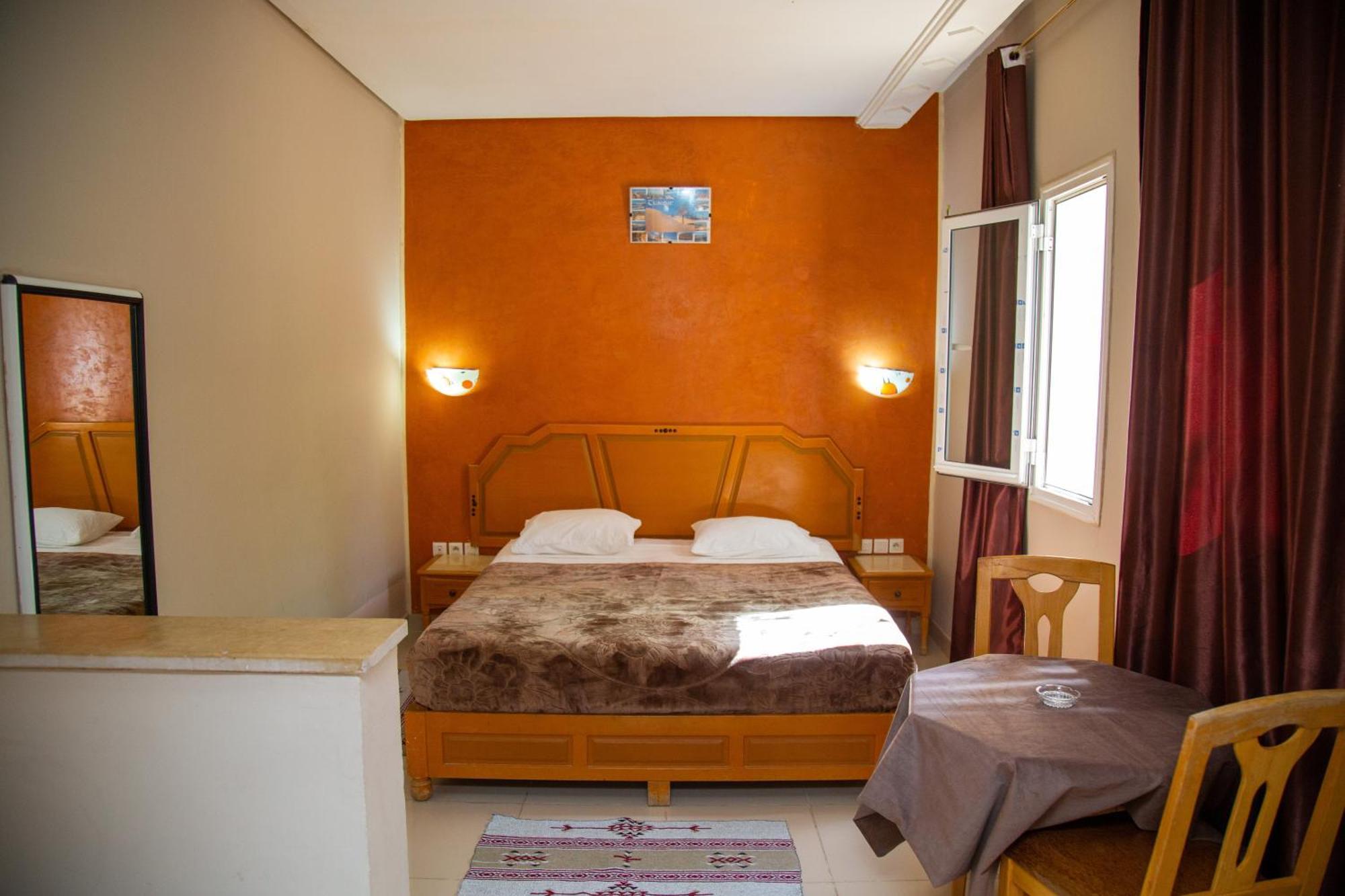 Residence El Arich Таузар Екстер'єр фото